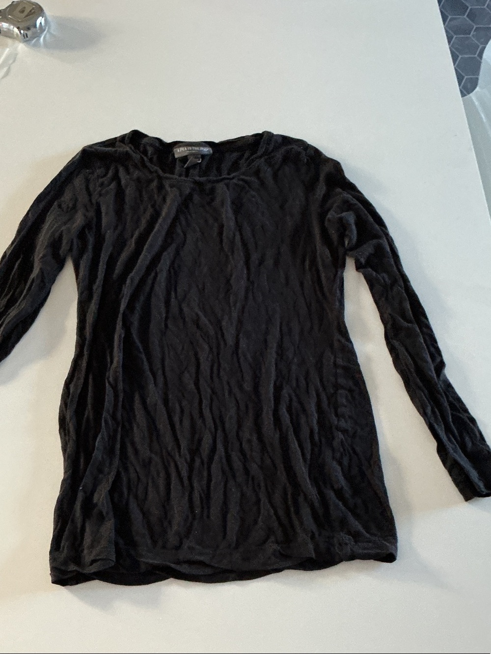 A Pea in the Pod Black Long-Sleeve Maternity Tee